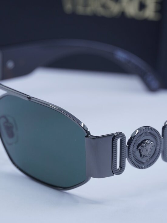 Versace VE2287 100171 Rectangle Sunglasses – Gunmetal / Grey main image 7